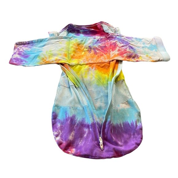 Tie Dyed Snoo Sleep Sack Swaddler || Medium - Picture 4 of 5